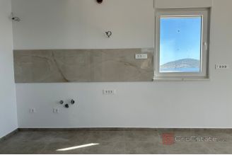 021 2052 77 Rogoznica Apartment with a sea view for sale