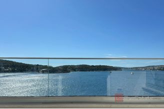 021 2052 77 Rogoznica Apartment with a sea view for sale