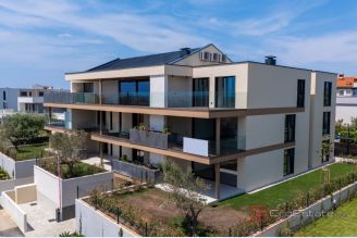 001 2053 09 Novigrad Apartment terrace sea view for sale