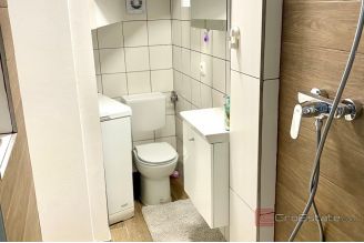 009 2049 59 Split Lucac Three storey stone house for sale