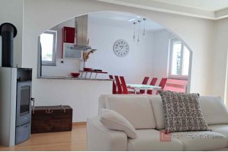 012 1026 26 opatija spacious apartment with tavern and sea view for sale