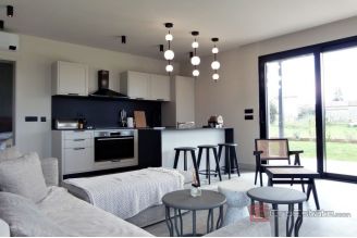 012 1026 25 Pula Villa with pool in a quiet area for sale