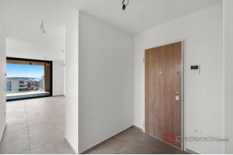 009 2053 15 novigrad modern two bedroom apartment with terrace for sale