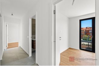 009 2053 16 novigrad one bedroom apartment with terrace and sea view for sale