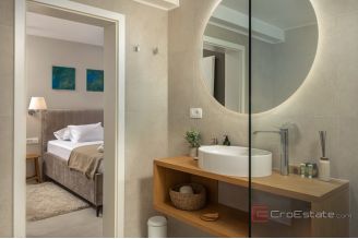 014 2026 114 Brac Stone villa with pool and a sea view for sale