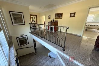 018 2022 384 Rogoznica beautiful villa in first row to the sea