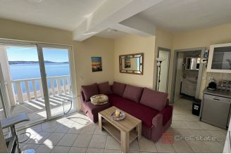 018 2022 384 Rogoznica beautiful villa in first row to the sea