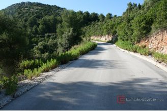 008 5417 30 Peljesac Land in the first row to the sea for sale