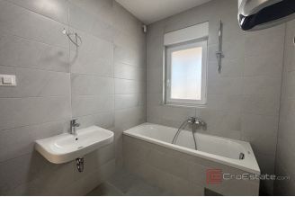 014 2035 265 Split Mejasi Penthouse in a new building for sale