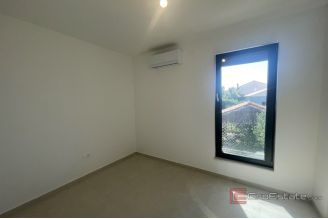 009 1023 45 island krk two bedroom apartment with sea view for sale