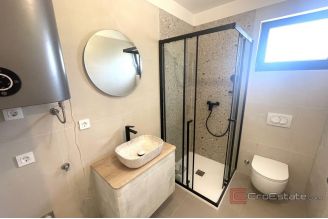 009 1023 45 island krk two bedroom apartment with sea view for sale