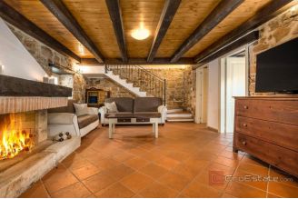 013 2053 17 Porec Authentic Istrian stone house with pool and garden for sale