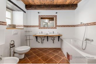 013 2053 17 Porec Authentic Istrian stone house with pool and garden for sale