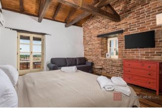 013 2053 17 Porec Authentic Istrian stone house with pool and garden for sale