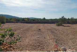 003 5424 30 near zadar spacious building land for sale