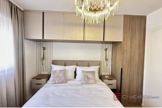 010 2049 61 Split area Luxury two bedroom apartment for rent