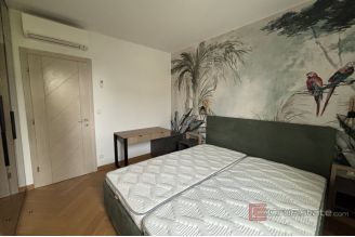 014 2035 267 Split Meje Luxury three bedroom apartment with sea view for rent