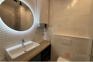 014 2035 267 Split Meje Luxury three bedroom apartment with sea view for rent