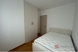 014 2035 267 Split Meje Luxury three bedroom apartment with sea view for rent