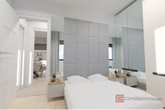 014 2035 269 Ciovo Penthouse with roof terrace for sale