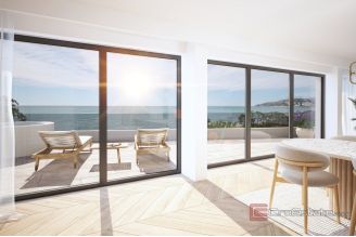 008 2053 20l Opatija Luxury penthouse with jacuzzi and panoramic views for sale