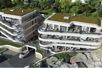 001 2053 205 Opatija Three bedroom second floor apartment with jacuzzi for sale