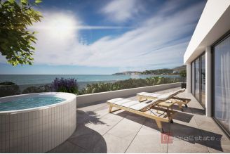 008 2053 205 Opatija Three bedroom second floor apartment with jacuzzi for sale