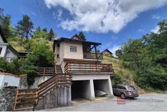 013 1020 24 Karlovac House near river mreznica for sale