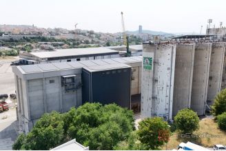 006 2046 108 Split area unique warehouse in an attractive location for rent