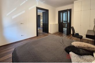 012 1020 22 Zagreb two bedroom apartment in a great location for sale