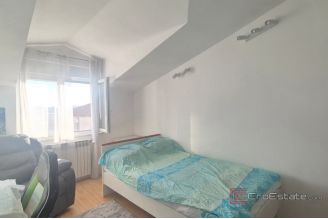 008 2047 95 Split Brda Three bedroom apartment for sale