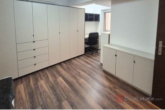 016 1020 23 Zagreb Two bedroom apartment near the centre for sale