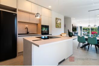 016 2022 472 Solta Modern house first row by the sea for sale