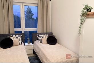 009 1023 47 Krk Two bedroom apartment with sea view for sale