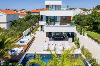 020 5427 30 Privlaka Luxury villa with pool in the first row to the sea for sale1