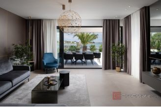 020 5427 30 Privlaka Luxury villa with pool in the first row to the sea for sale1