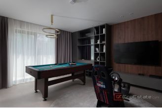 020 5427 30 Privlaka Luxury villa with pool in the first row to the sea for sale1