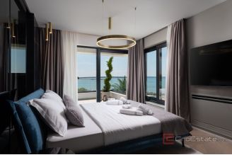 020 5427 30 Privlaka Luxury villa with pool in the first row to the sea for sale1