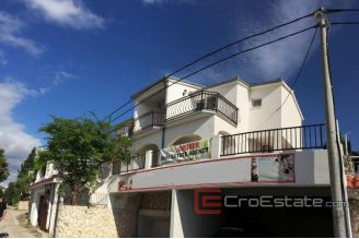 Villa_near_Trogir_19