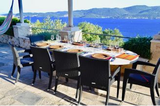 016 2052 85 Peljesac Stone house with a swimming pool for sale