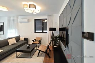 015 2051 34 Zagreb New build luxurious penthouse with terraces and garage for sale