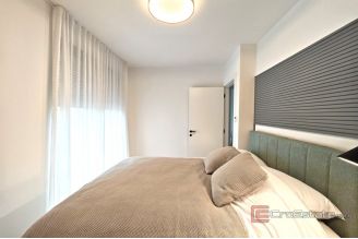 015 2051 34 Zagreb New build luxurious penthouse with terraces and garage for sale