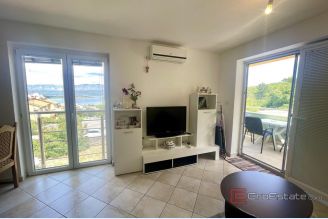 001 1023 49 Krk Comfortable apartment with sea view for sale