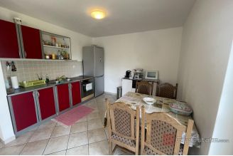 007 1023 49 Krk Comfortable apartment with sea view for sale