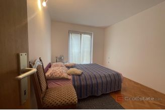 007 1023 49 Krk Comfortable apartment with sea view for sale