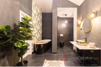 010 2049 73 Split area Two bedroom apartment with pool and garden for rent