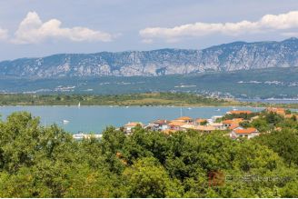 020 1023 50 Krk Elegant villa with sauna and sea view for sale