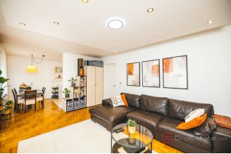 013 1020 26 zagreb two bedroom apartment with garage and parking for sale