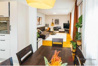 013 1020 26 zagreb two bedroom apartment with garage and parking for sale