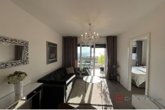 014 2053 23 Rijeka Luxury apartment with sea view and terrace for rent